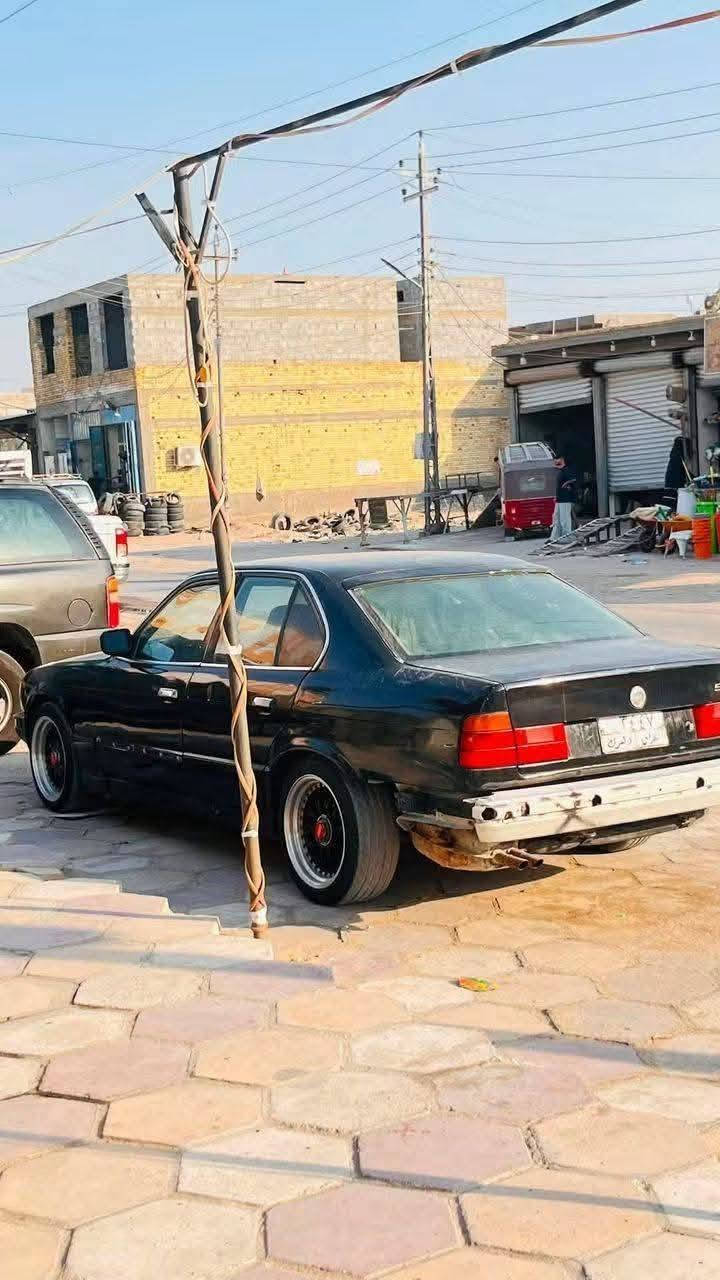 الحمدلله على كل حال  ٥٢٥ أصل مكينه مفتوح كير أوتو مكينه وكير كفاله ولباقي شوف العين رقم دهوك راعيه ب دهوك جهازه مغلق ابيع كومت حديد سعر 10  مكاني بصره ***********
