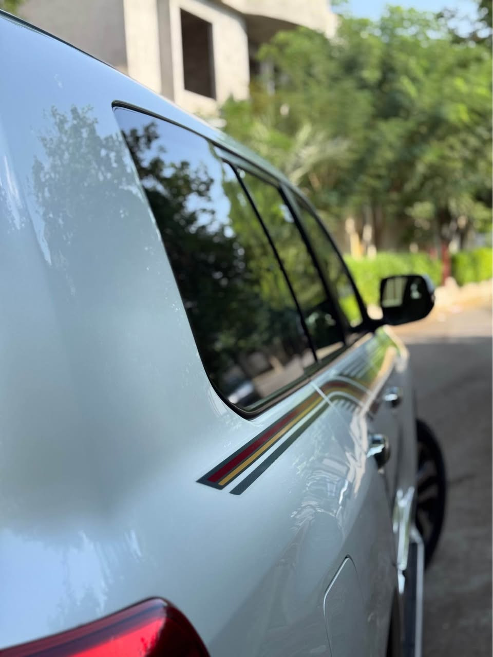 land cruiser  2017 🤍
قەپات مواسە فات«WHITE EDITION»سەیارەکە نمونەیە لەجوانیە .
حاسەی پاشوو پێش…کوشن جلد بەبی تێک چونو دراوی…کووشن کارەبا…٣شاشە…شاشە گەوەرە…تەبرید مەرکەزی…ئاوێنەشەفت… شەخاڵ..بەسمە..سلایت.. سەیارەکە ١٤٢km ڕۆشتوە ڕۆشتنی حەقیقی.. سەنەوی. هەزە.. تازەیە بەسەرنە چوە..سەیارەکە ساردێکی بچوکی هەیە بەقەدد پانی دوو پەنجە………..٤٥٠$ گەڵاو مەجالێ کی کەم..

واتسئاپ..*********** كالار, السليمانية
