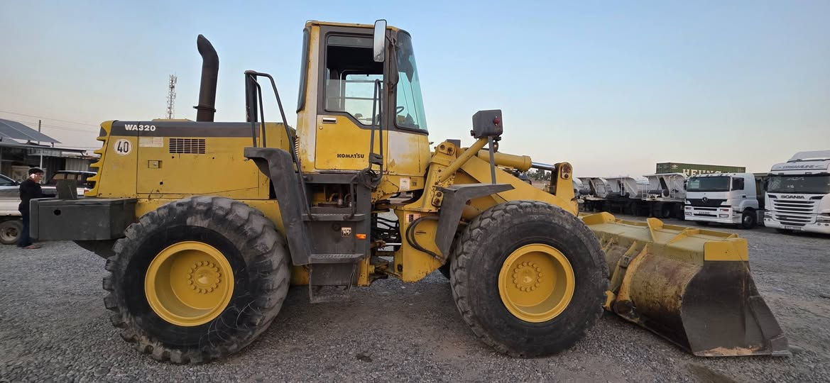 للبيع - بۆ فرۆشتن رەقم سلیمانی
———————
شوفل :  KOMATSU
حجم : WA320
مودیل : 1996
—————————
بۆ زانیاری زیاتر پەیوەندی بکەن بەم ژمارە تەلەفۆنە 

***********
***********
