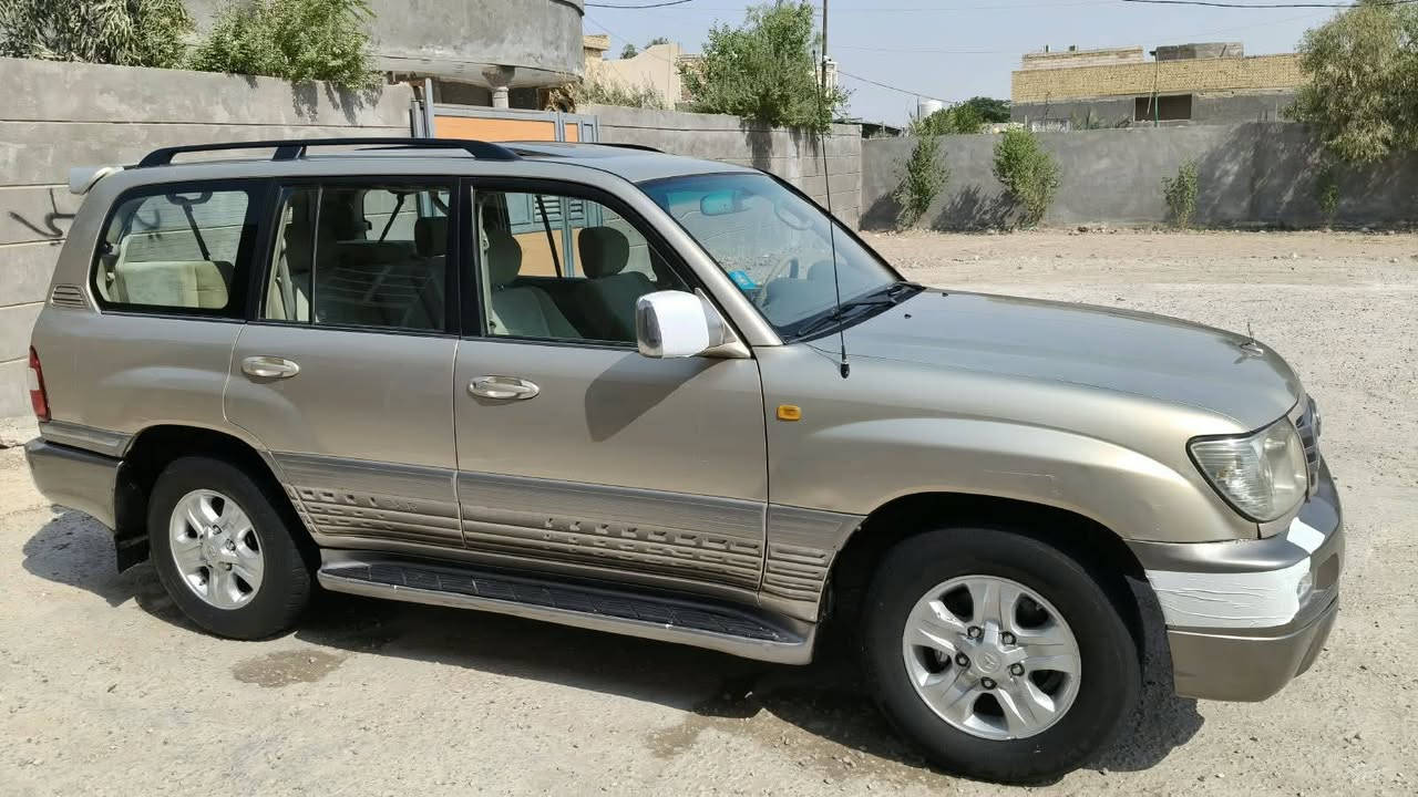 لاندكروز • ٢٠٠٧ • رقم بغداد