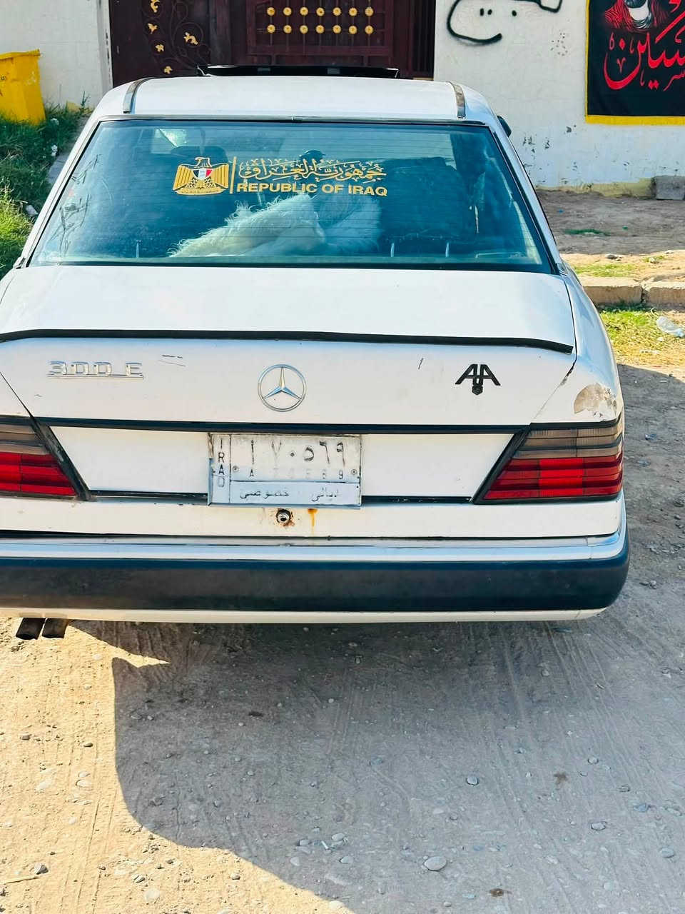 سلام عليكم للبيع فقط

***********

من رخصه الادمنيه المحترمين 

مارسيدس دب موديل 86 رقم ديالى  محور كير ومحرك بطه سته سلندر ديلكو  حجم (2500) مصبوغه عام  لجماليه سياره شرط التحويل او وكاله 

كيرو محرك شرط لاصرف وصوت وبخار 

قواعد دبلات مكفولات مع شاصي

جام كهرباء 

كهربائيات كلهه شغاله بدون نقص الشراي يتصل ويدلل مكان السياره ديالى شهربان

سعرهه ....،،35وبيه مجال
