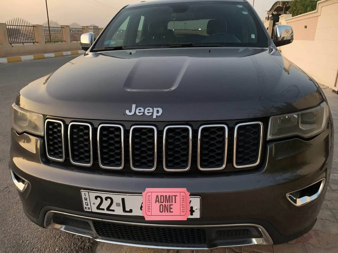 للبيع او مراوس 
جيب 17 لمتد
فول مواصفات كشن جلد كهرباء
هيتر ستيرن تبريد تدفئة 
باب خلفي كهرباء 
كامرا حساسات فور ويل
السياره كلين كفاله عامه
عدا صبغ يم الرقم الخلفي باب الصندوگ
رقم اربيل
***********
