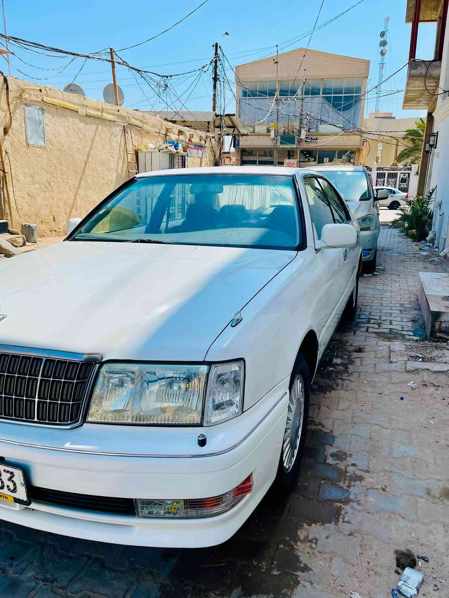 السلام عليكم ورحمه الله 
للبيع سياره راس الثور فلات
رقم انيار دولي تحويل ثاني يوم سنويه لل ٣٠
السياره كفاله من ضربه وكص واصوليات وعيب شرعي السياره كلش حلوه وجديده وجاهزه 
مديل ١٩٩٦ كرستال اصل 
تحكم مري كشنات جدد وغرفه جديده 
ويل ليزري تخم تاير جديد  صابونات جنطه 
مكينه وكير بل كارتون ٣٠٠ فيشتين 
شاشه تاب 
تبريد ثلاجه شاهد الله 
كهربائيات جديده تحويره النجف 
حداديه جديده بس الوره عوزه شي بصيط 
السعر ٩٥ وبيه مجال شي بصيط
لستفسار ***********
العنوان النجف الاشرف قضاء المشخاب
