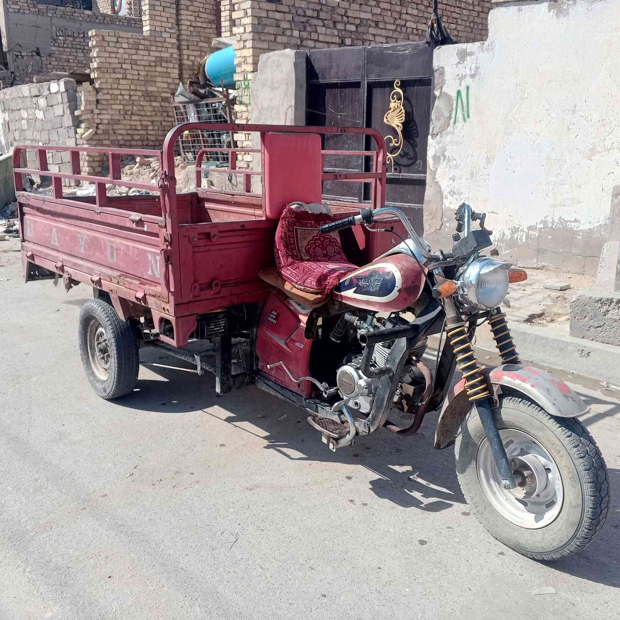 لبيع وراق ضايعه تخم تاير جوبلس محرك 24 موديل 16 سعر 650بيه مجال مكان بغداد حي طارق شراي يجي خاص
