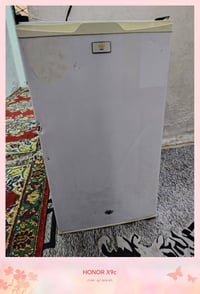 عندي غراض البيع مبرده كونفيره سعره 75ثلاجه سعره 65مكنسه كهربائي سعره 4...