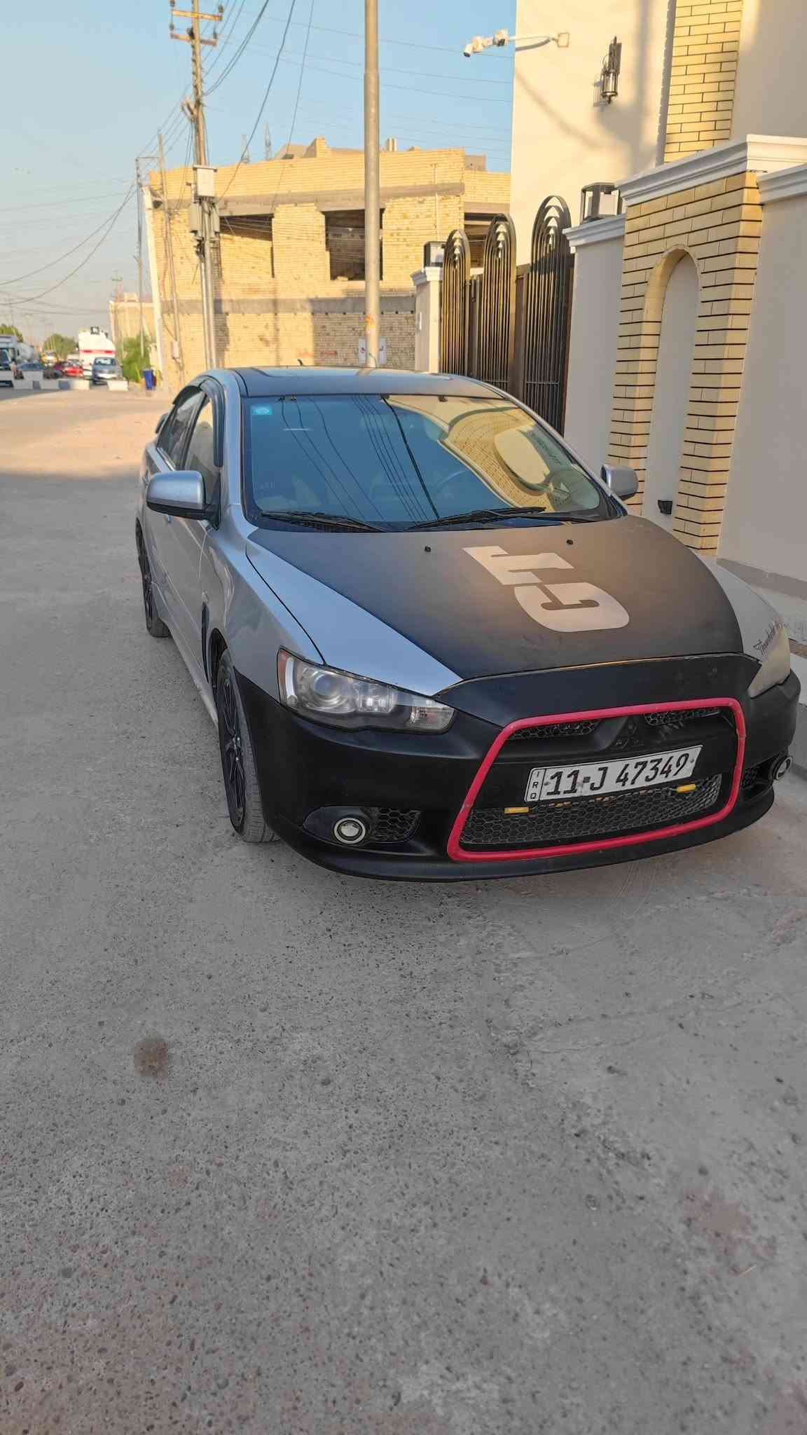 لانسر قرش موديل 2009 GT مكفوله ولا قطعه صبغ
بيهه بارد ابداية الجاملغ الايمن قريب المازده و بارد بالجاملغ الايسر يعني قطعتين بارد 

المواصفات 

بصمه تشغيل و ابواب

فتحه سقف 

تحكم ستيرن 

شفتات سرعه 

مضخم صوت بالصندوق بلادي 

شاشه اندرويد

لايت امامي دوار ويه الستيرن 

صالصنه رياضي مصخم صوت تحكم ريمونت بوابه 

كير ومكينه مكفولات

السعر 98$ و بيهه مجال 

*********** 
***********

