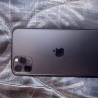 آيفون ١١ برو ماكس • ٢٥٦ • بطارية ٩٤