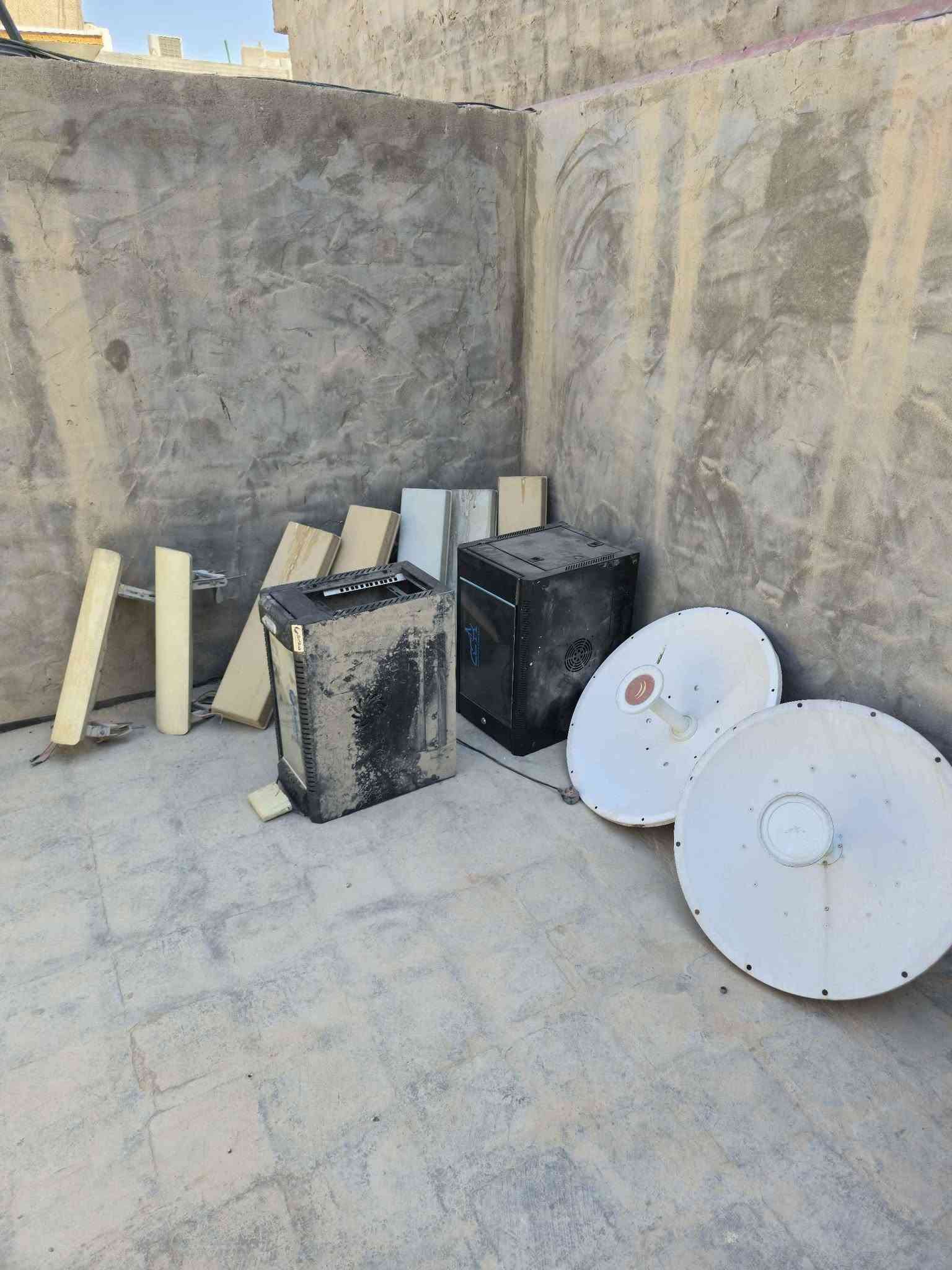 سكاتر ARC عدد 5 مع 912
+
سكاتر مايكروتك عدد 2 مع 912
+
دش مع تك ميموسا بسعر 225
+
راك 4 يونت بسعر 25
راك 6 يونت بسعر 35
مكان كربلاء ظهر مول الحارث
*********** كربلاء, العراق

