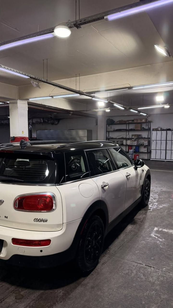 Mini coper clubman 2017
Bo froshtn am sayarai zor jwan be kesha raqam hawler 
Sayaraka la slemani banawe xoma
Pesh dwai tabred ger makenay hamw gyanai basharta sayaraka ful mwasfat 
Panroma w jda w 3 mod lexwren hamw gyani esh akat
Se3ri 115 w m3amla
Bo zanyari zeyatr pewandi bka w laxzmata abm 
***********
