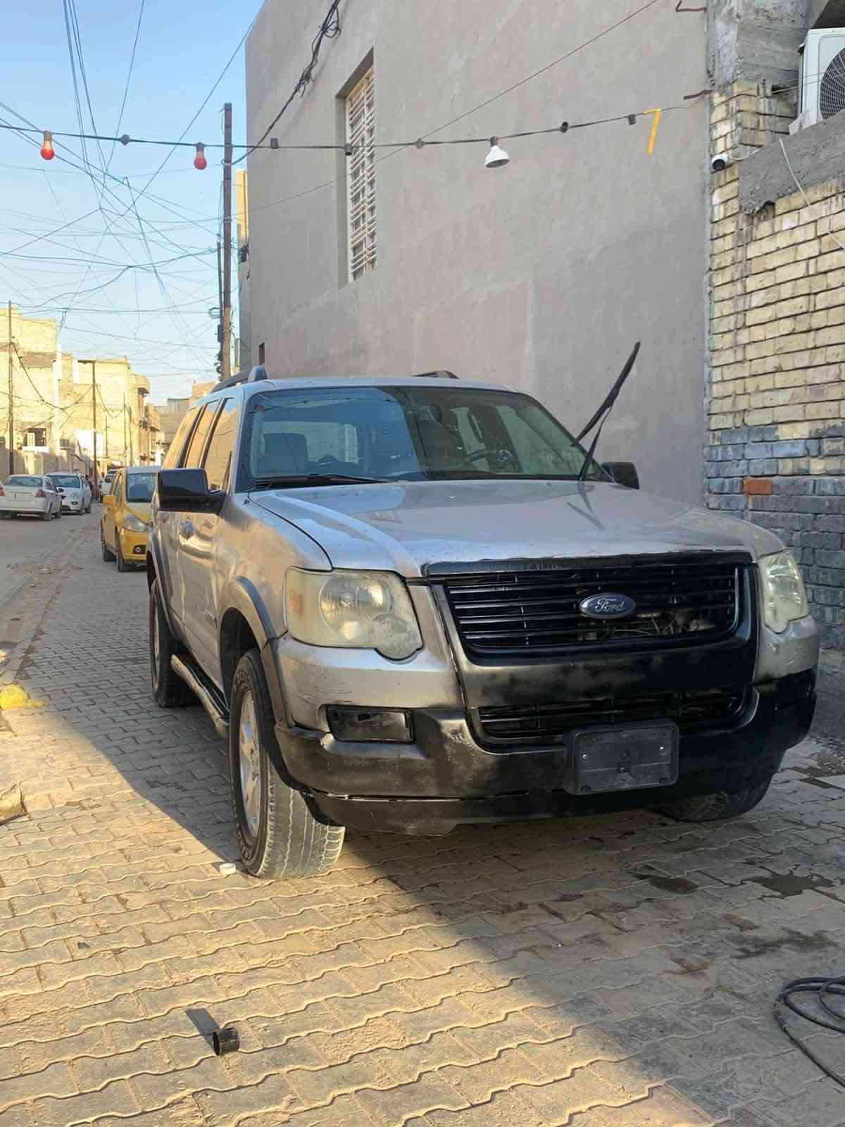 سلام عليكم فورد اكسبلور 2007 مزاد وزاره داخليه 
2-تستلم اضبارة سيارة وتروح سجل الرقم على المشتري مجاناً
7-3ركب سيارة 
4-مكينة 3000
5-كير مكينة جدد مال حاويه 
6-صدر امامي خلفي جديد 
السعر 48وبيهة مجال 
للاستفسار ***********
مكان سيارة :بغداد البلديات 
🥇يوسف الساعدي🥇

ملاحضة :تتوفر لدينا جميع انواع سيارات مزاد وزاره داخليه شرط ترقيم
