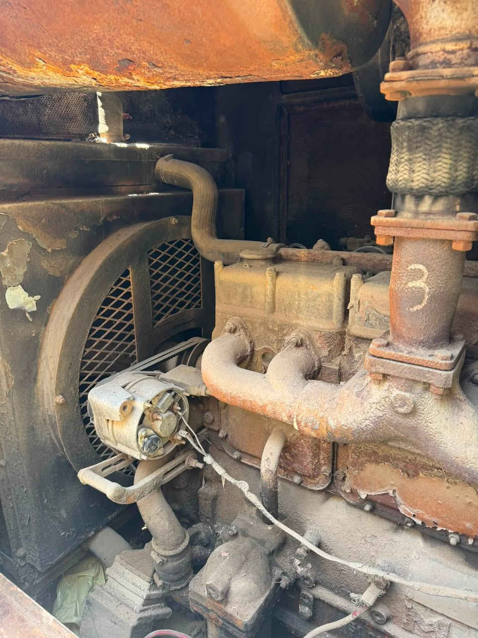 مولدة كاتم شغالة 65kv السعر 30ورقة
العنوان حي المهندسين 

***********
