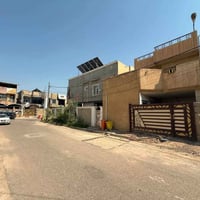 داران للبيع طابو ملك صرف الموقع حي الجامعه المساحه 300متر كل بيت 150مت...