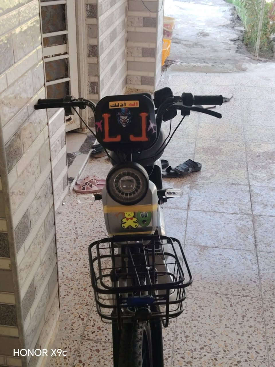 سلام عليكم
 باسكل شحن للبيع 
بسعر 450 وبي مجال 
طك كارتون استعمال قليل 
وجانت متروكه ولكيت البطاريه هابطه 
مكاني بل حله يم جامعه بابل 
*********** بي واتساب 

ما متواجد خاص
