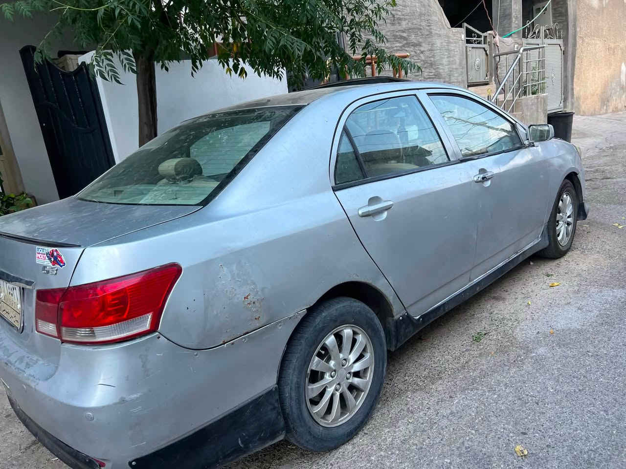بەناوی خودا
فروشت و گورینەوە لەسەر دل گرت سعری٢٥وەرەقە و معامەلەیەکی کەم گیر و مەکینە سەنی بەشەرت ئوتوماتیک کامل ئەشیایی تەبریتتی پیوەیە 
*********** السليمانية, العراق
