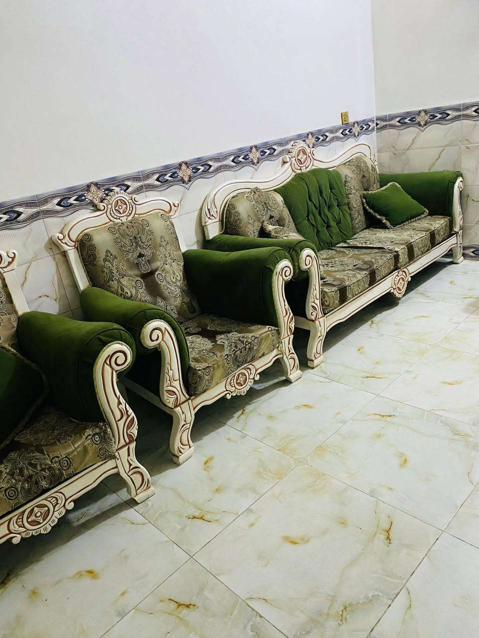 تخم قنفات تركي ملكي 6 قطع 10 نفرات نضيف مابي ضرر استفسار خاص او الاتصال *********** واتساب فقط عنوان نجف حي ميسان بالزراعي النجف, العراق
