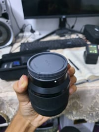 Sony 28-70mm f3.5-5.6 فول فريم نظيفه للإستفسار واتساب 07827250153
