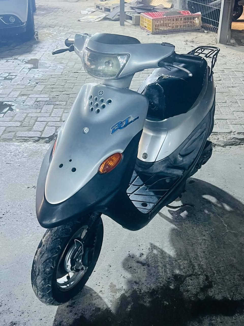 دراجه بيجي رمبه صارله شهرين من طالعه دراجه نضيفه تجي وتفحص بعينك نهضه ومعدل دراجه حلوه بعد كبالك وما صارله هوايه كلش  ماخذه راعيه مليون 50من المعرض وهسه حتاج ويريد يبيعه مناسبه شراي يجي خاص لو ينتصل بل رقم مكلف بل نشر *********** بيع مستعجل مكان السماوه
