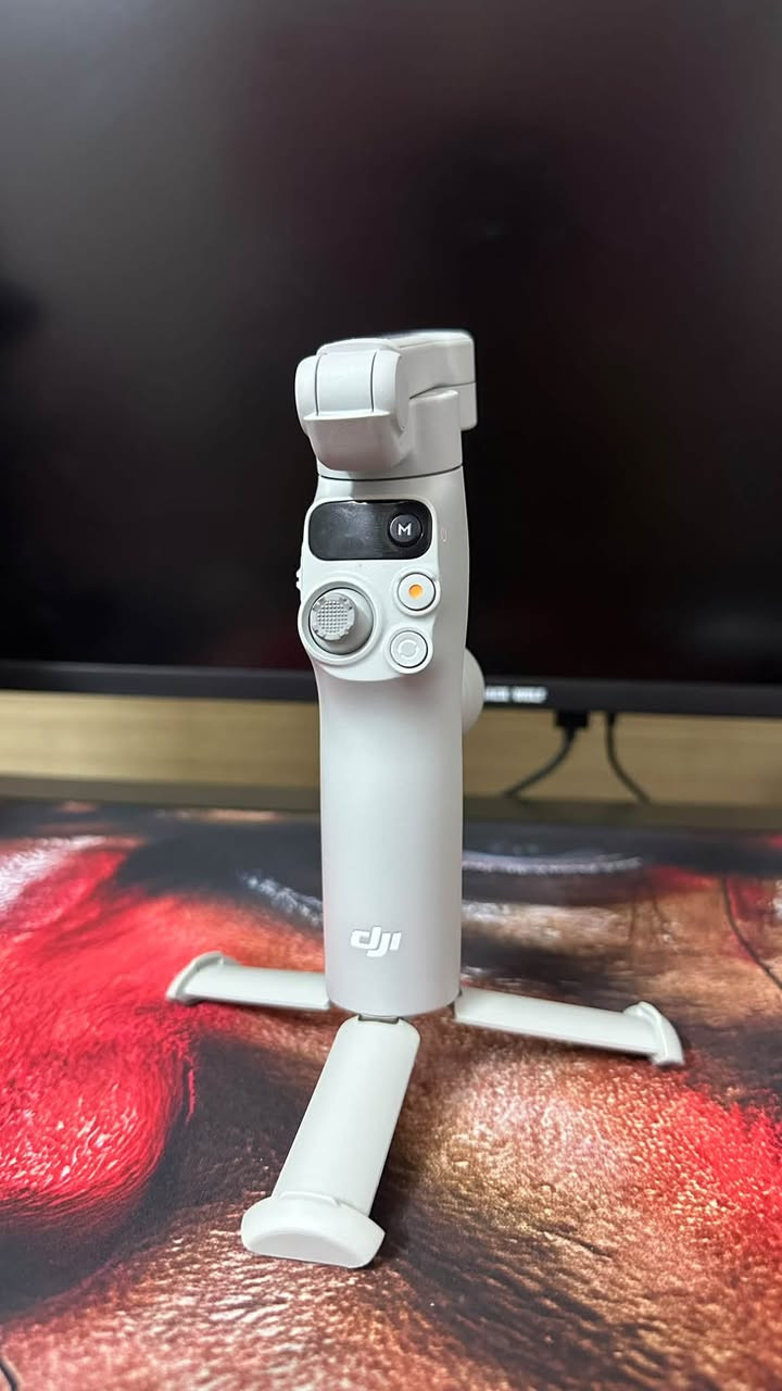 اوزمو DJI • موبايل ٧ • ضمان سنه