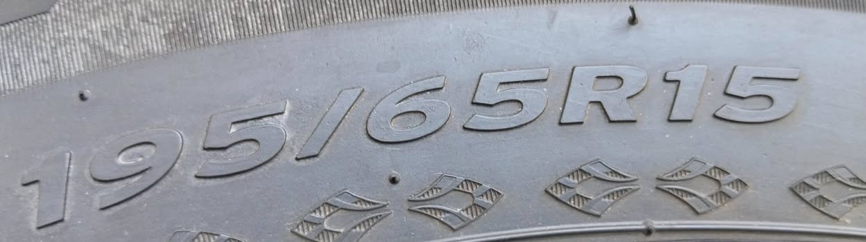 السلام عليكم
للبيع 
تخم ويل حجم 15 بلادي مال كورلا نضيف ومصبوغ حراري جديد لماع 
مع تخم تاير نقشه وحده إنتاج 25
السعر 240 الف 
الاتصال ع صاحب الرقم ***********
