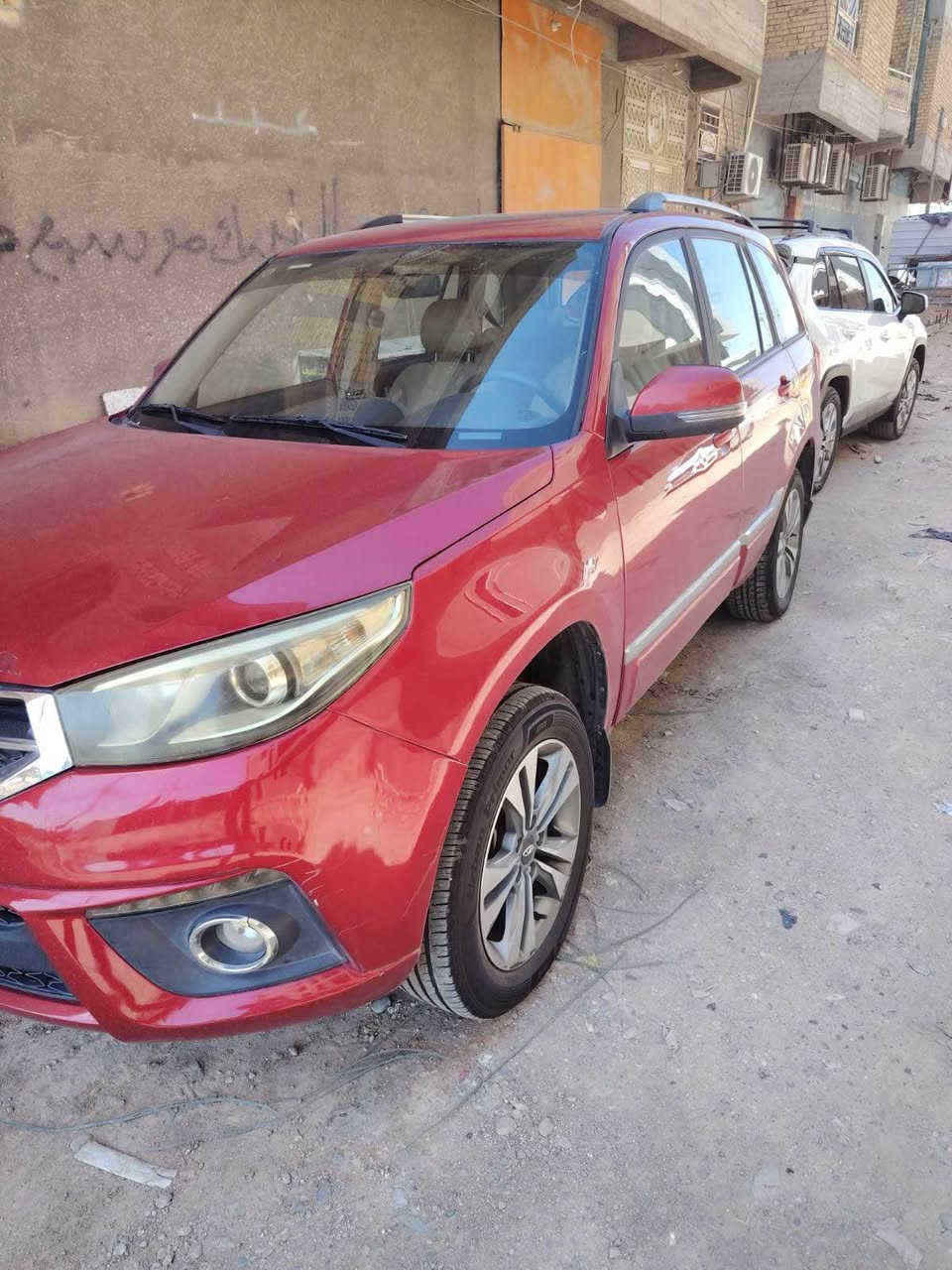 مساء الخير 
شيري تيكو 3 فول فتحة كاملة 
رقم بغداد سيارة خير من الله وجديدة  باتري وتبريد وحدادية جديدة
ماشية 63 الف 
بيها بالجاملغ صبغ ربعة و خشم الجاملغ الثاني 
السيارة محجوزة تنفك الشهر الثامن استقطاع مباشر وكالة باسم المشتري 
سعر 85 وبيها مجال 
مكان السيارة واسط/كوت
*********** دهل اوران, واسط
