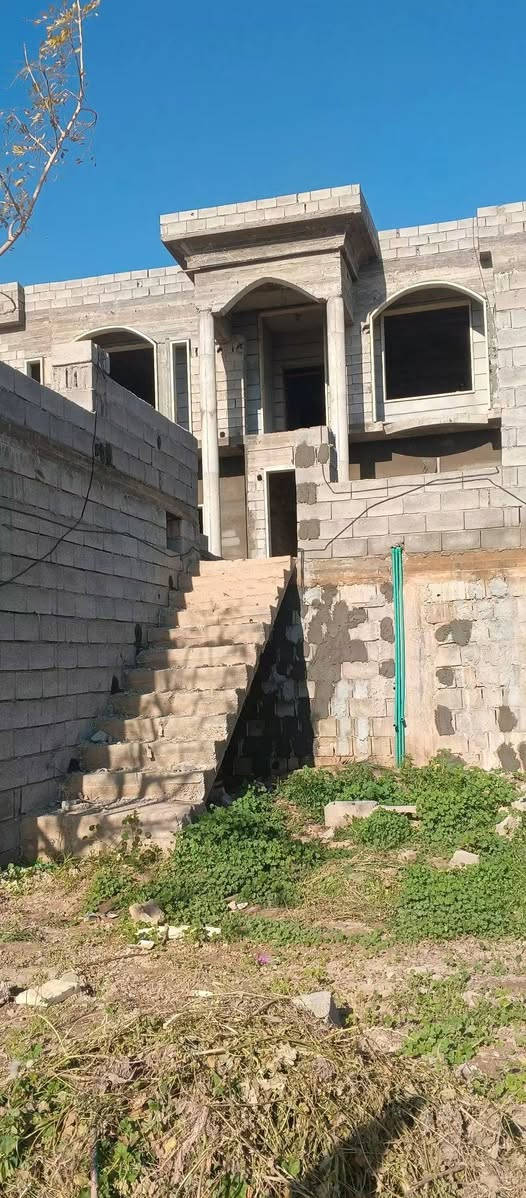السلام عليكم لباخ متفرغ ..لبخ درجة اولى ناخذ قطعي وعالمتر ويومية ، اتصل وادلل لبخ نثر تسطير اسمنت 
والاسعار مناسبة جداً 
 *********** واتساب او اتصال باي وقت متوفر
