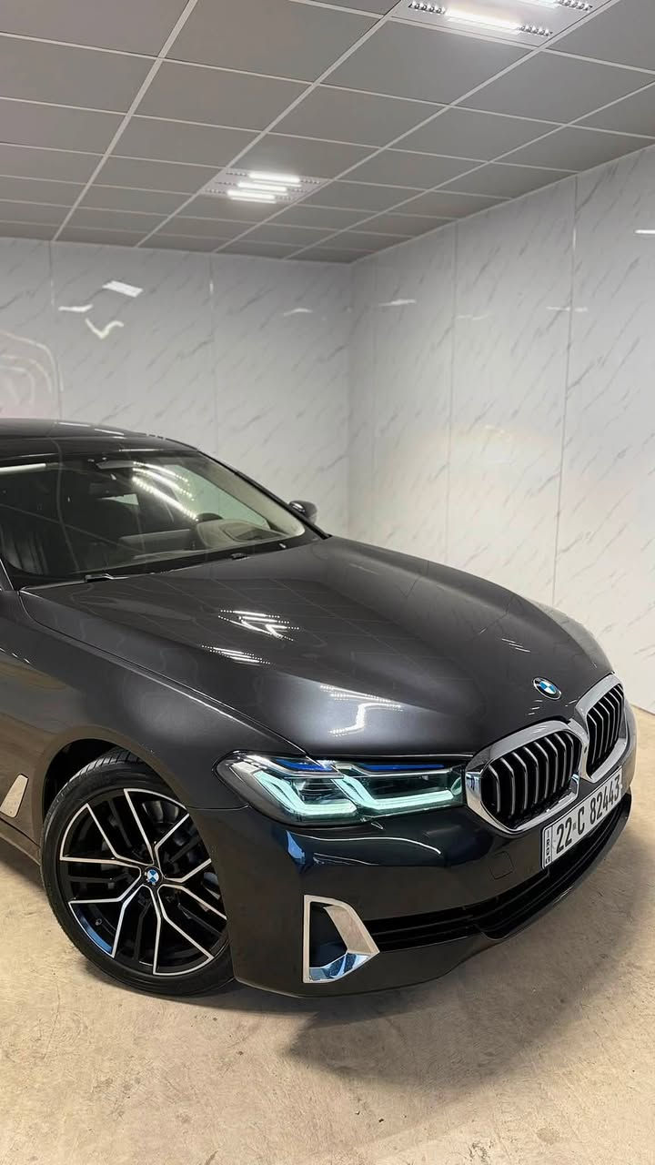 BMW 530i ⚜️
***********📞
مودیل:2021
اخوان سياره وكاله المانيا✅
ضمان انتربول ٢ بصمة و كارت✅
كفالە عام بدون صبغ، بدون بارد ، بدون مبدل، كلل بشرط✅

‎:مواصفات
رادار كبیرە، داتاشو، كشنات ٧٠٠ و حار، ٣٦٠ رادارات 
سكان كهربائي، لايت ليزر بلادي، أوتو بارك، اوتو بریك
تبريد بالتكم الخلفيه، سندوق كهربائي، شاشه كبيره 
 فتحه الصقف ، كشنات ميموري، كاميرا، مرايه كهربائي…

‎ محرك ٤ سلندر ما مفتوح بشرت
نظافه ١٠٠٪؜ كامل سيرڤس بدون نقص و صفر مسج
‎و كهربائی و محرك كلل بشرط✅
‎سلیمانی📍
Admin🌹
