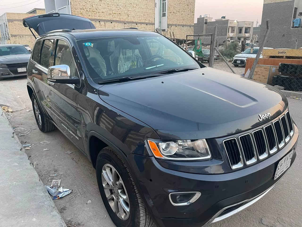 بيع مستعجل 
جيب جراند شيروكي امريكي 2016
‏ Limited
داخلة بدون ضربة  كلين سياره
بيهه صبغ باب اثر طخه
سونار مالته موجود بدون ايرباك
محرك جديد باسفيكا 2023
بيها منظومة غاز
اللون اسود
مواصفات لمتدد
كشنات جلد تدفئه وتبريد
كشنات خلفيه تدفئة
تشغيل عن بعد
مرايه قلابه
فتحة
فور ويل
شاشه كبير
مرايات شفط
دخول ذكي
صندوق كهرباء وبصمه
اشاير بلمري
كشن ميموري
سياره بسمي سنويه هزه كله جديد
موبايل***********
‏‭***********.
[ ]
