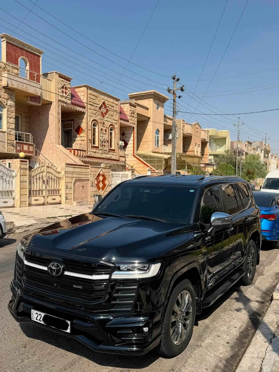 Land cruiser Vx Limited S Black Edishin  2025
شركة جيهان ضمان وصيانة مجانية
عداد : 12.900km
المواصفات: فول مواصفات ١/١ معروفة

شاحن لاسلكي (وايرلس)
ثلاجة
سماعات JBL 
6سلندر (4000) تنفس طبيعي
بصمة
كامرات محيطية (360) درجة
رادار 360درجة
فتحة سقف
كراسي جلد
كراسي : كهرباء-خزن ميموري-تدفئة-تبريد
كراسي خلفية (تبريد)
كراسي مقعد الثالث (كهربائي)
تشغيل عن بعد
شاشة كبيرة
شاشة عرض الاعطال
صندوك كهرباء
فور ويل
دبل كير(عادي+اوتوماتيك)
حساسات (360) درجة
مري كهرباء (شفط) AUTO
مري_جانبي_تدفئة
مرايا_جانبية_حساسة_للضباب_تعمل_تلقائياً 
وبعد هواية مواصفات ماتنذكر…

ملاحظة : سيارة مغلفة PPF ضمان 10 سنوات + تضليل 80‎%‎ موافقة مرور

المكان اربيل للاستفسار :
***********
***********
