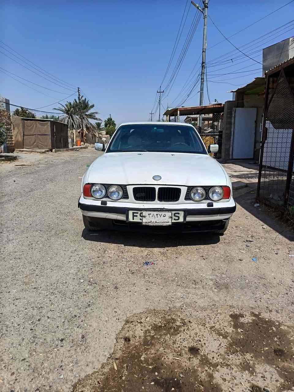 سلام عليكم البيع السياره بلاديه رقم فحص صلاح الدين. مدفوع كمركها حجمها 520 كير عادي محرك مسكر السعر 25 بيها مجال الاستفسار ***********
