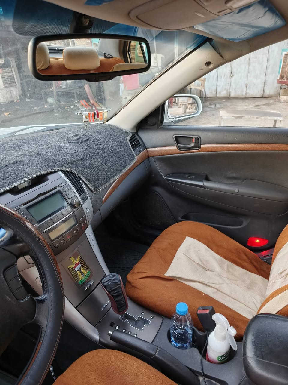 سلام عليكم سوناتا البيع موديل 2009 محرك 2400 محرك يكير مكفول تبريد كهرباء كلها شغله تحكم ستيرن كشنات كهربايه ارقم بغداد نكليزي بسمي سياره خير من الله رقم السعر 110 وبيها مجال شي قليل المكان بابل جبله ***********
