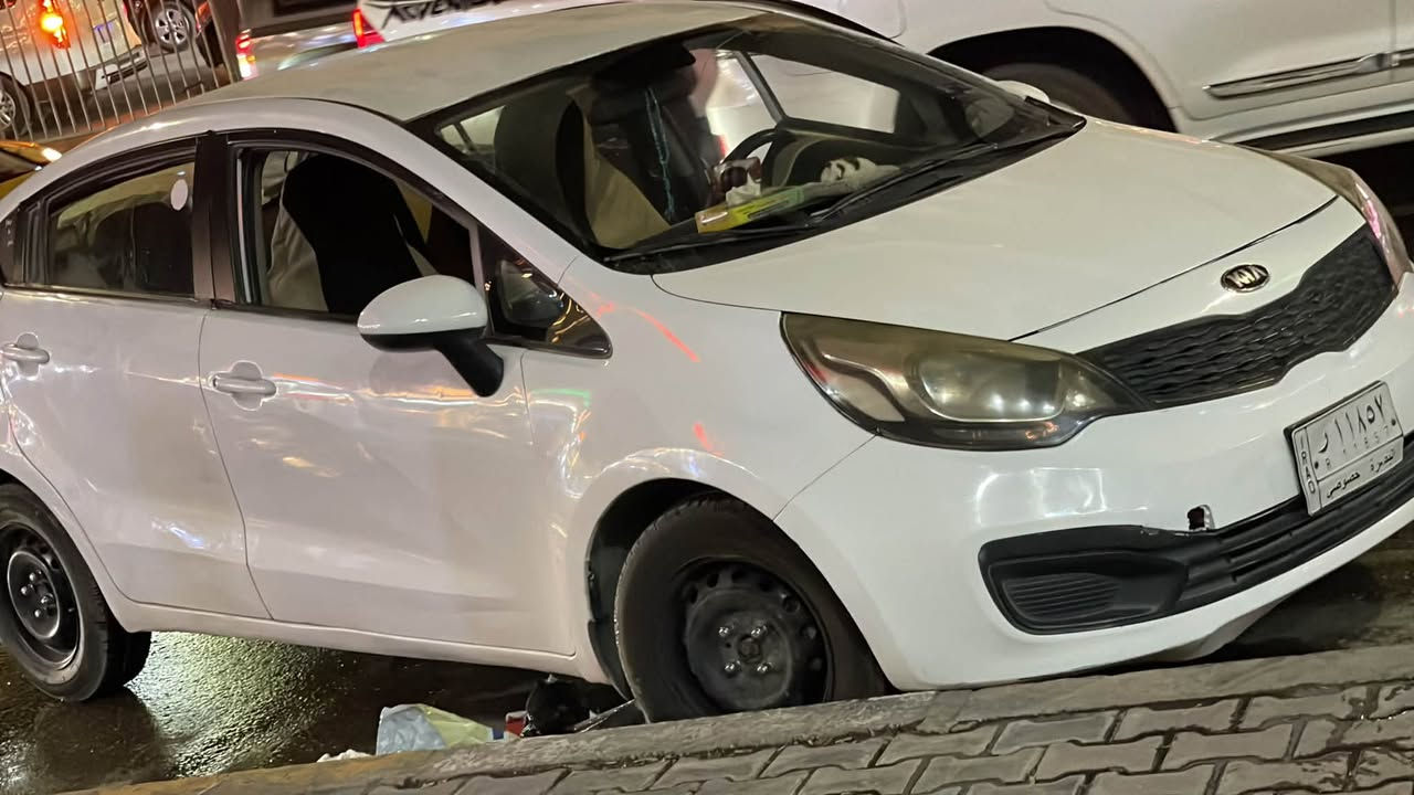 سلام عليكم كيه ريو ٢٠١٢خليجي مكينه ١٦٠٠ بيها ٣ قطع او مصبوغه حزام ما عده القماره مكاني كربلاء سعرها ٦٥  قفلها 
رقم بصره
