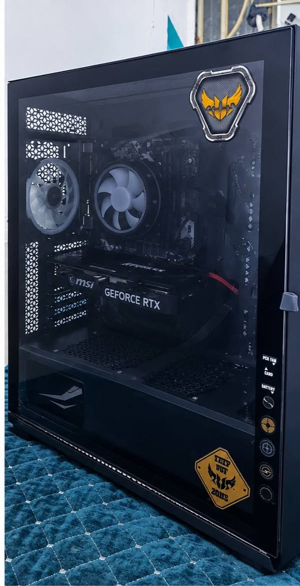 Pc للبيع
كيس اضائه RGB على صوت 

كارت شاشه: RTX 3060ti. 

معالج: ryzen5 5500

باورسبلا 750 اضائه 

RAM 16 gb ddr4 3200 
الهارد  ssd 4T

M.B :450m
حاسبه نضيف جدا
 مكاني بغداد شعب 
رقم ***********
