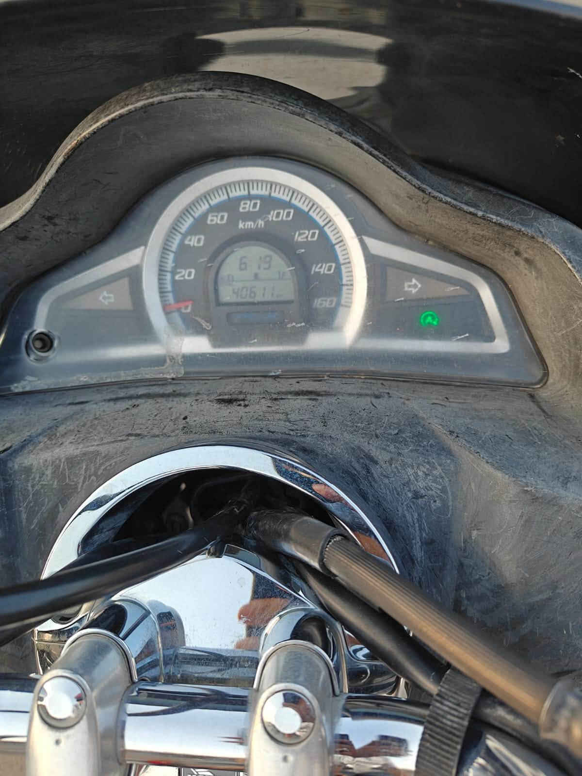 PCX جيل الثاني • ٢٨الف • ١٥٠