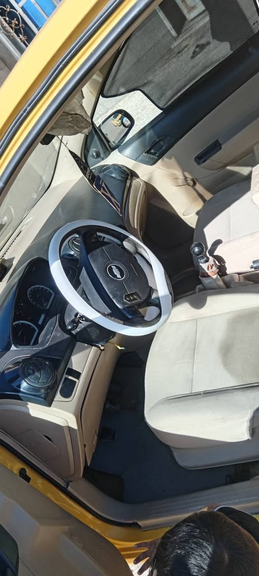 موديل ٢٠١١ كير عادي  خليجي مكينه مفتوح بسمي مشروع وطني مكينه  وكير شرط سنويه ٢٧ تريد وكاله *********** تريد تحويل
