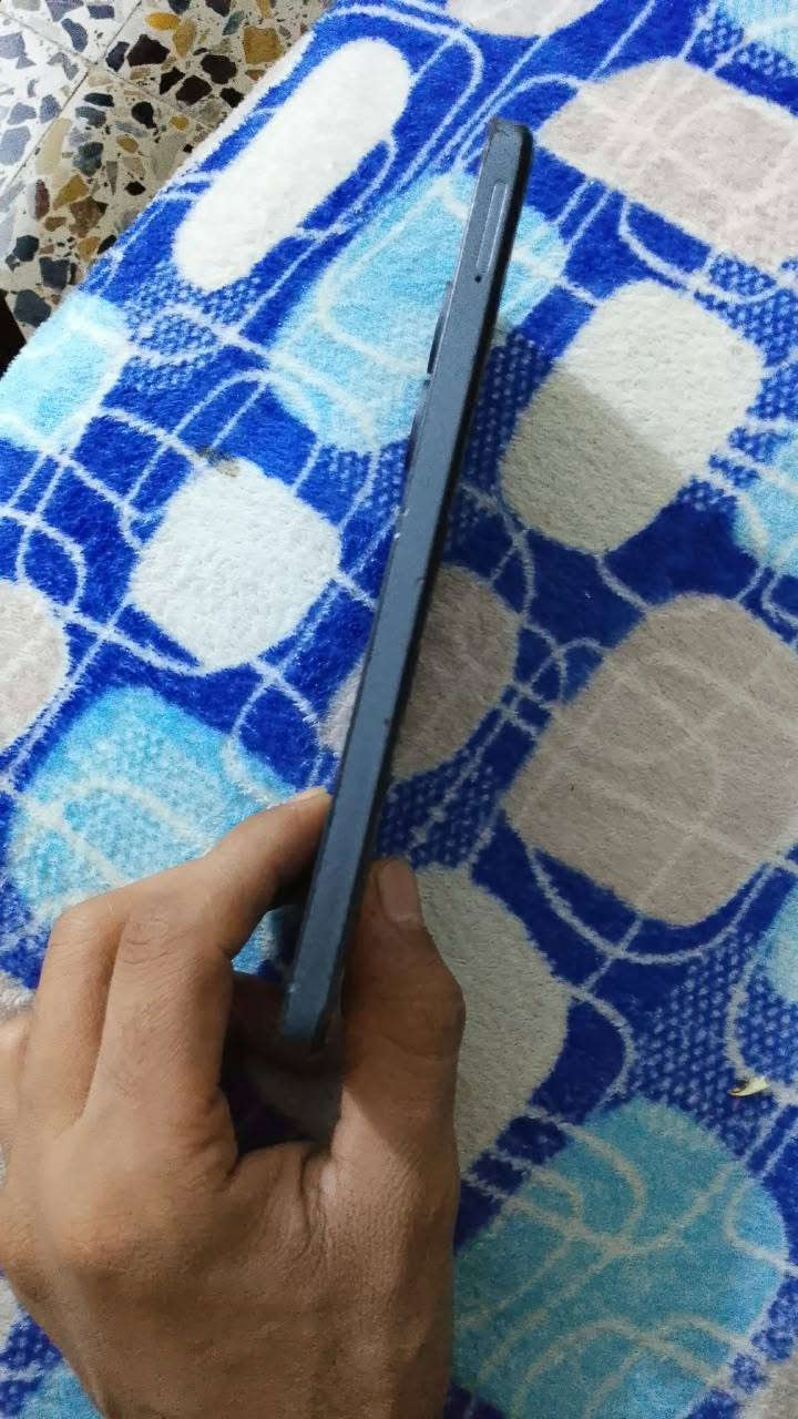 السلام عليكم بوكوPOCO C65
ذاكره 256 عشوائيه 8
مواصفاته معروفه 
ببجي 60فريم

سعره 150 الف 
مدينه الصدر 
***********
و يرهم مراوس
