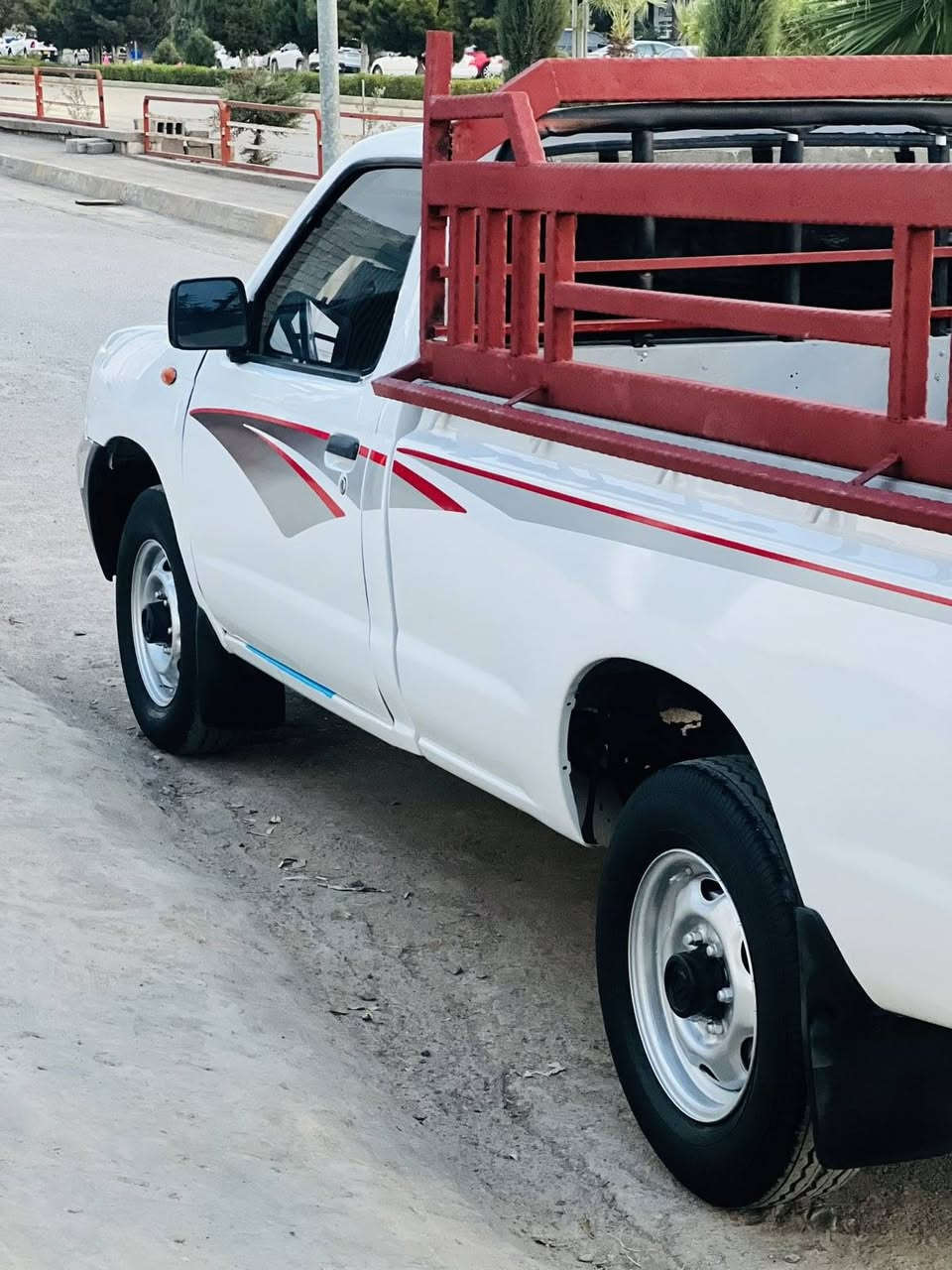 موديل ٢٠١٠ • للبيع