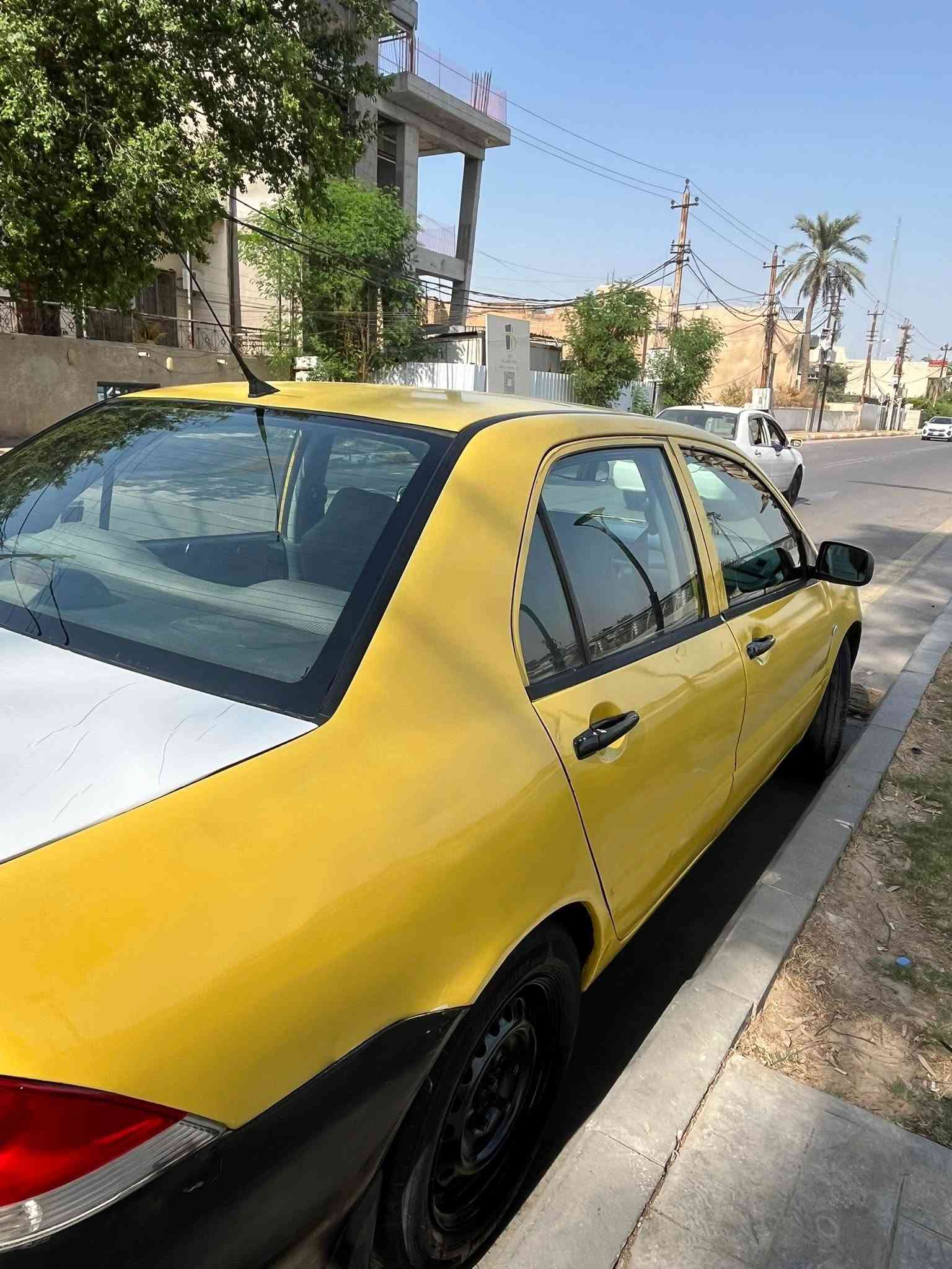 لانسر 2010 • محرك 1.5 • حادث مبدل قطع