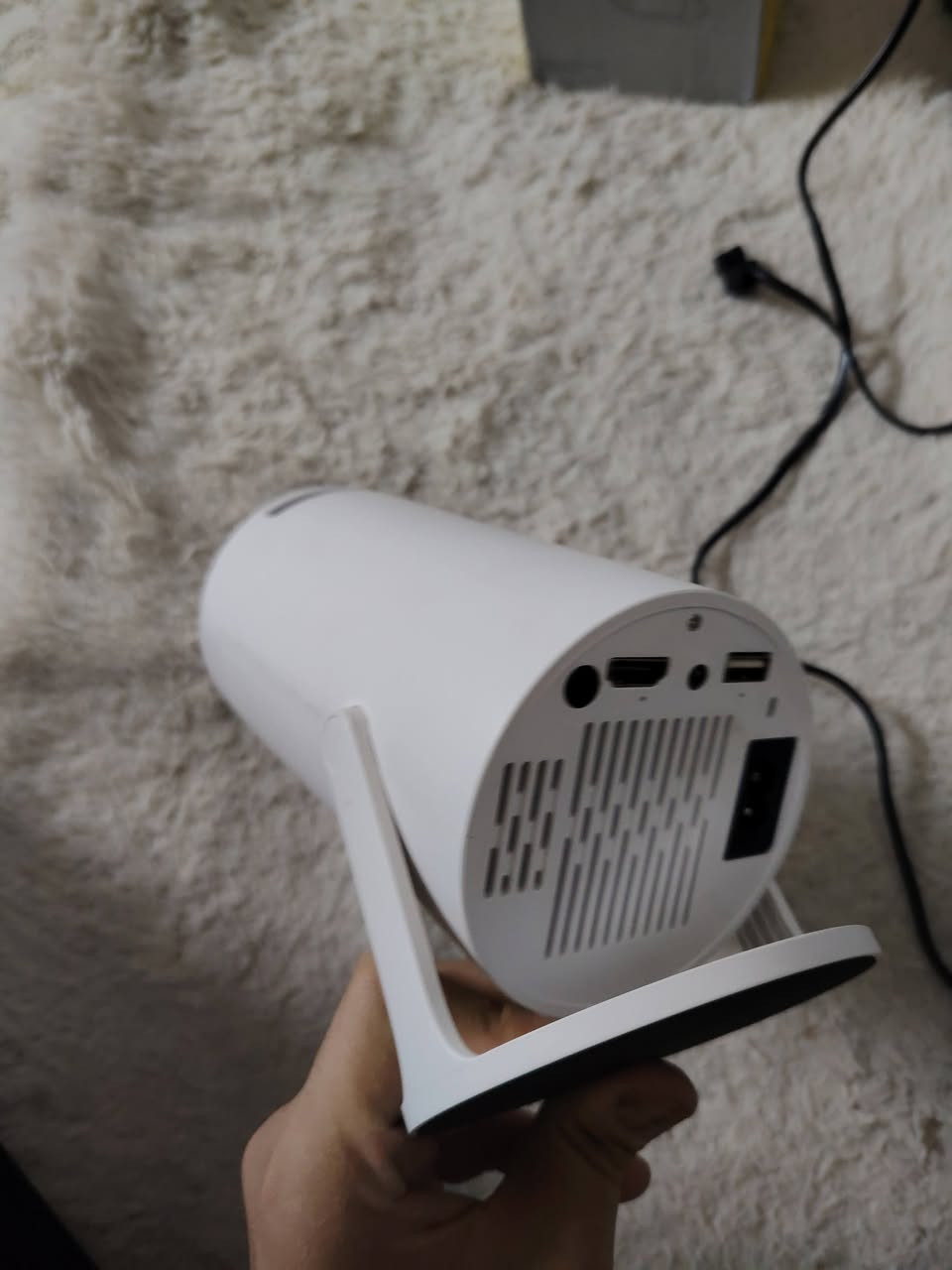 🔥 للبيع Mini LED Projector 🔥
🎬 جهاز عرض صغير ومحمول، مناسب للأفلام والمسلسلات والألعاب.

✅ HDMI + USB
✅ ربط الموبايل 📱
✅ تشغيل فلاشة
✅ يشتغل على البلايستيشن والكمبيوتر 🎮
✅ ريموت + سماعة داخلية
✅ كامل ملحقاته والكارتون
✅ الحالة نظيفة

💰 السعر: 20 ألف فقط

🚚 توصيل لجميع المحافظات
📩 للتواصل خاص أو واتساب
📞 ***********
