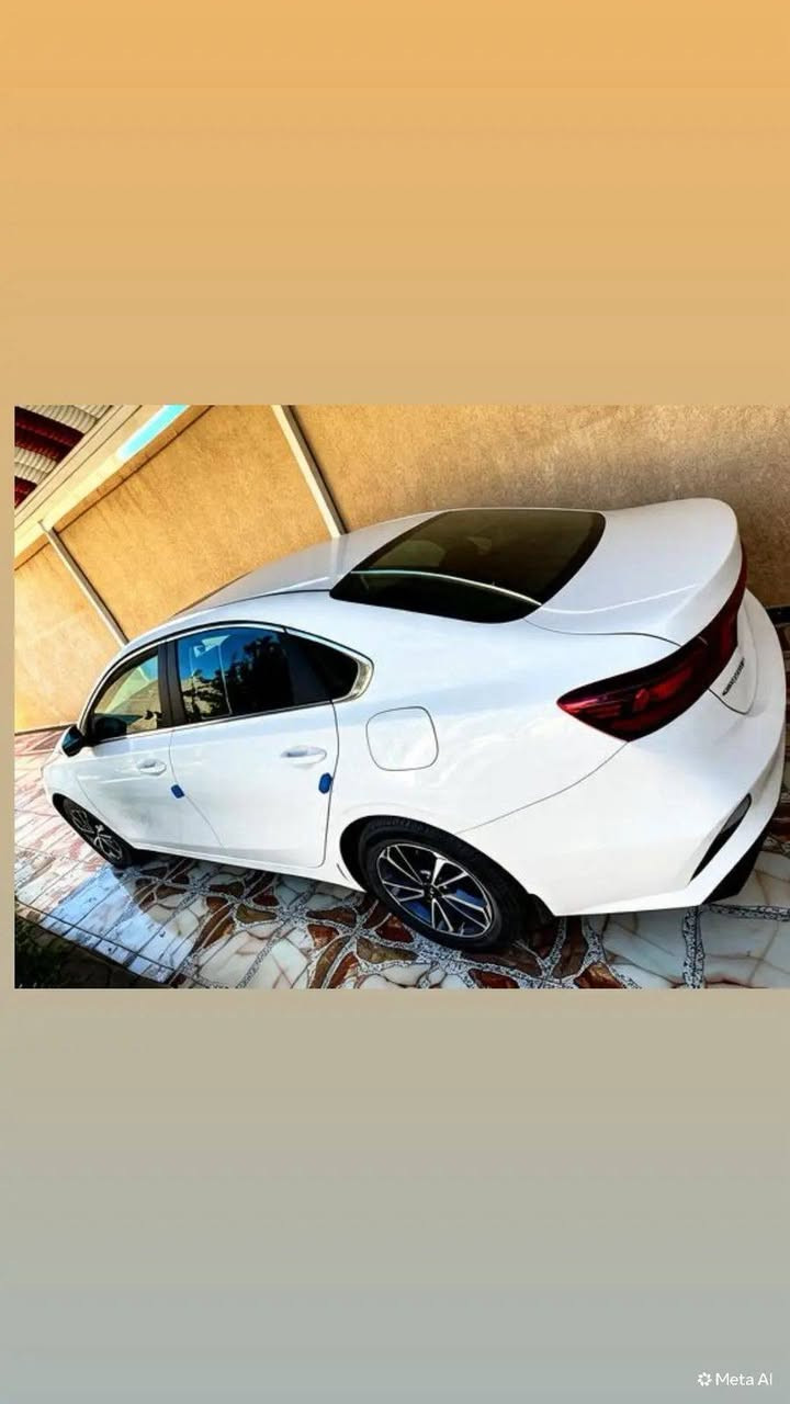 السلام عليكم سيراتو موديل 22 رقم بغداد مكينه 1600 فول بس بصمه ماكو السياره جاهزه من كلشي بيه فقط تصليح بقبق الجنطه موضحلك بالصوره بس هاي تصليح السعر 155 وبيه مجال قليل مكاني السماوه رميثه للاستفسار الاتصال عل الرقم ***********
