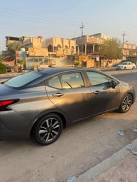 نيسان فيرسا • ٢٠٢١ • رقم بصره