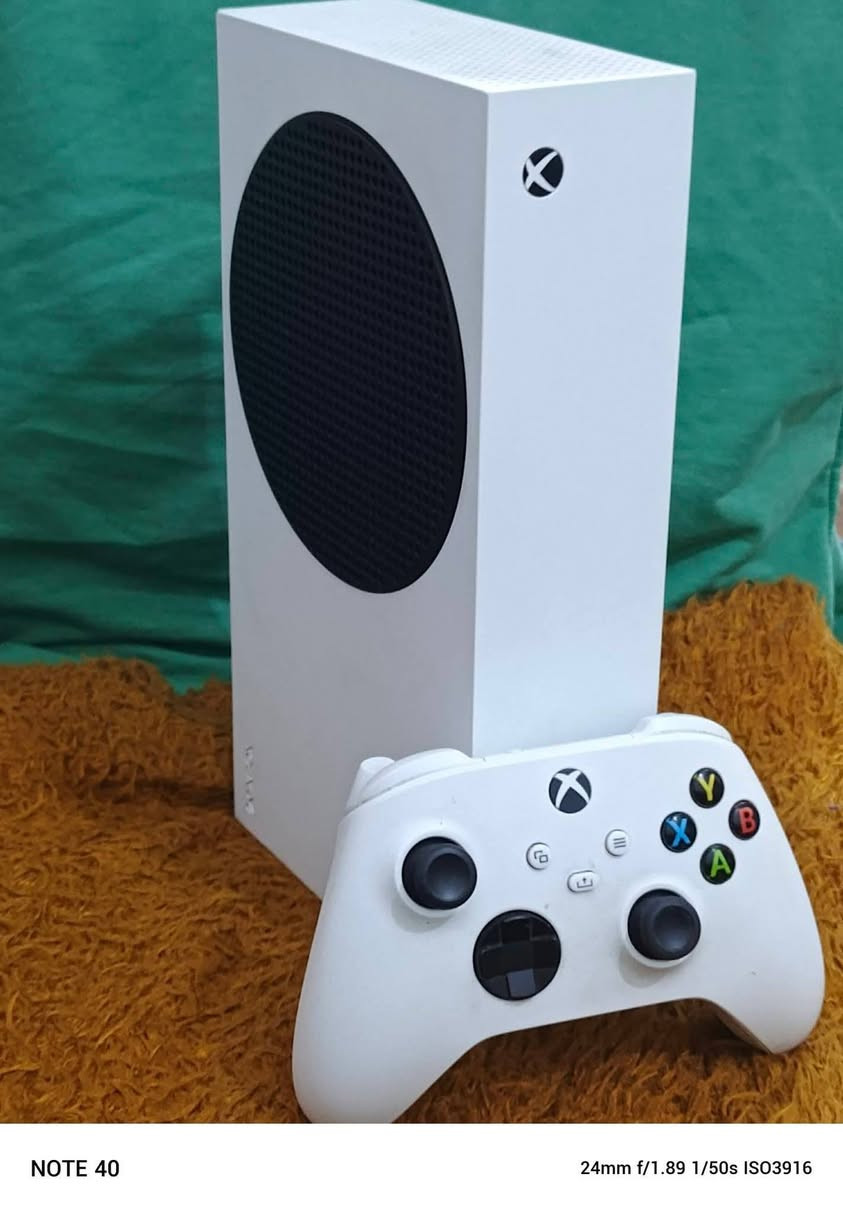 سلام عليكم
اكس بوكس سيريس اس للبيع
Xbox series S
512
لوك ستيكر غير مفتوح
كامل الملحقات ويا العاب داخل الحساب
كامل الملحقات
يده الاصليه غير مفتوح
وايرات كلها مال شركه
اصدار 2023

السعر 380
***********
بغداد بكان المدينه
وياه شاحنه مال يدات اثنين بطاريات مال يده 
ويا يو بي اس ما صار لي اسبوع اشتريته 850 واط تريته ب 45

نص مكتوب في الصور:
- Infinix HOT 12 PLAY
- NOTE 40 24mm f/1.89 1/50s ISO3730
- NOTE 40 24mm f/1.89 1/50s ISO3916