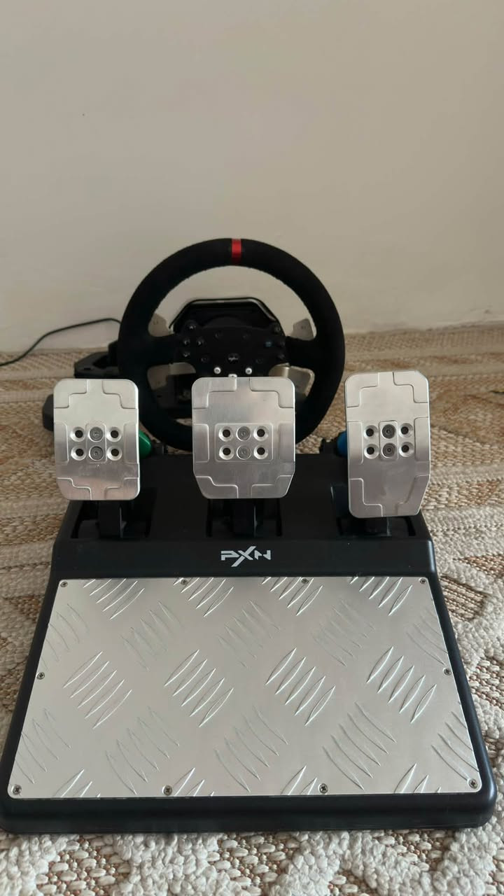 Pxn v10         السعر 125 الف 

السلام عليكم دركسون pxn v10 نظيف مستخدم 
قليل مع ملحقاته كاملة 
الگير قاعدته شوية مفطورة لكن يكعد بالميز و اذا تريد تثبته اكثر تكدر تثبته بسيلكون او صمغ 
واتساب ***********
مكاني بابل و توصيل موجود
