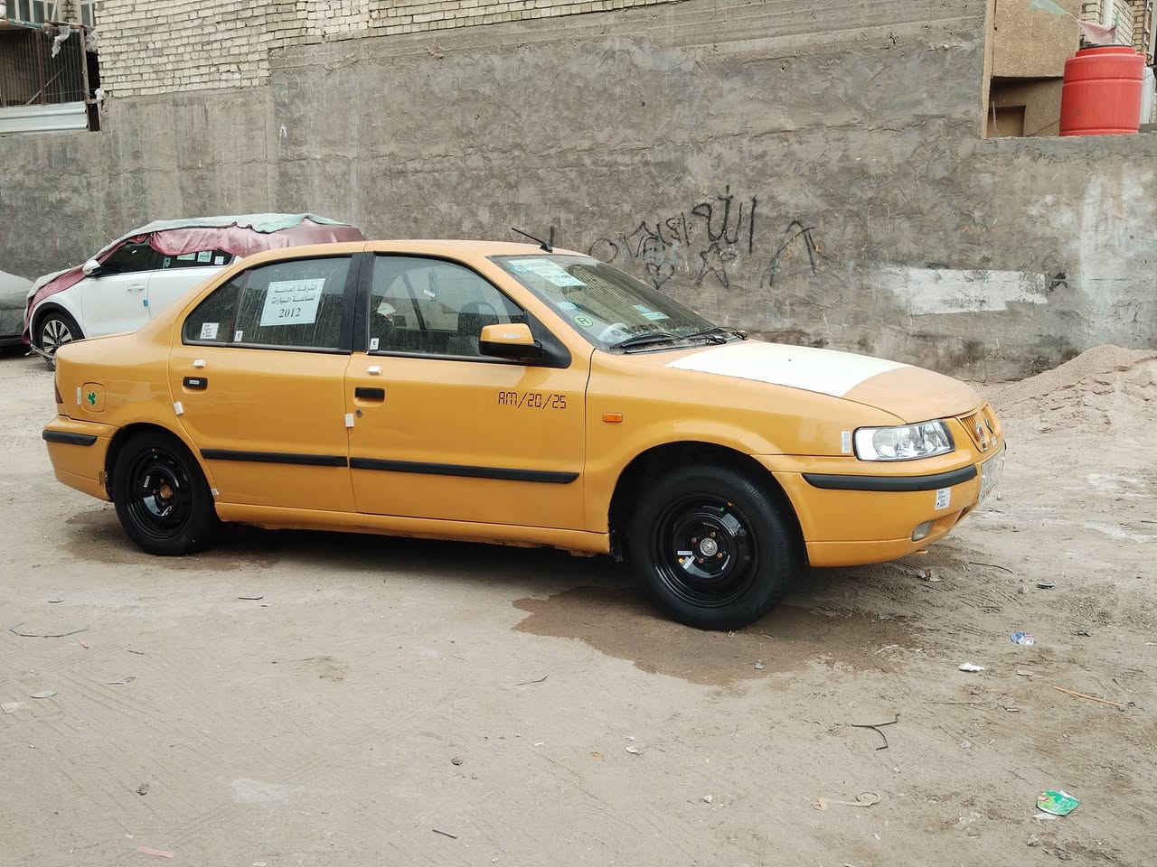 ٢٠١٢ • تكييف شغال • مكينة وكير مكفولة