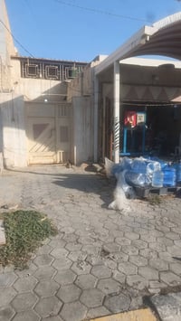 بيت تجاري • حي كندى الأولى • ١٨٠م