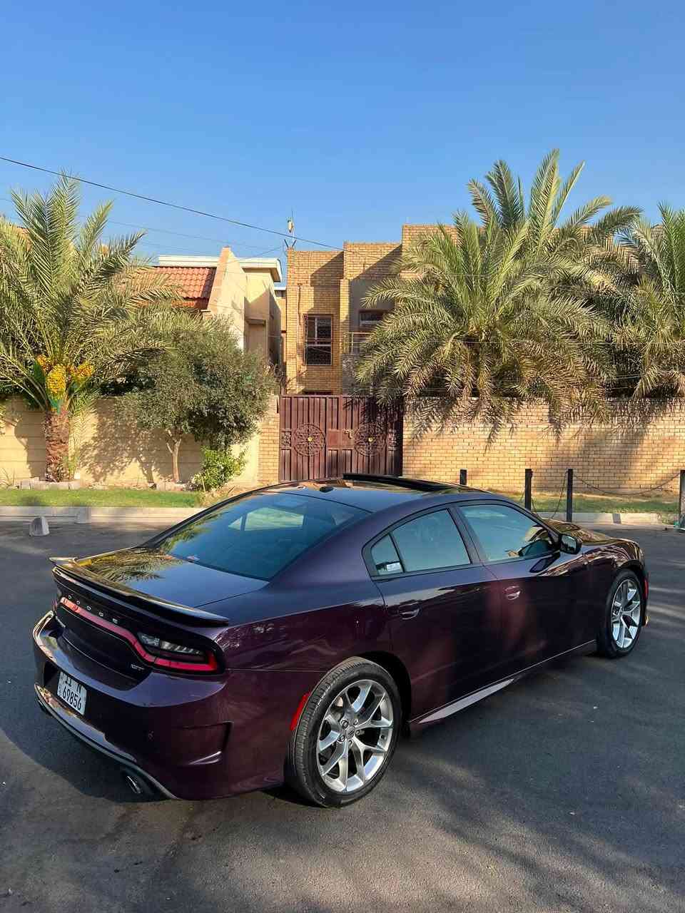 GT    2021
خليجي وكاله هارلم
لون بنفسجي مميز
سوبر تراك باك
سبورت
فتحه
شاشه جبيره
رقم بغداد
ويل عشرين
منضومه تبريد جديده كلها
لايتات منضومه زنون
كير مكينه كفاله
السياره مكفوله بدون صبغ
بيها ٣ مكانات بارد فقط
مكاني بغداد شارع فلسطين
سعر 255 بيها مجال
رقمي ***********
