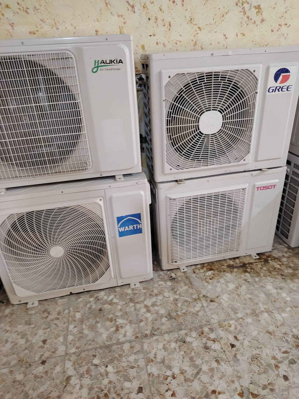 السلام عليكم
يتوفر مجموعه سبالت ٢طن داخليه وخارجيه وريموت وحماله العدد ١٥ جهاز
+
داخليات بلنواعها ٣٠ داخليه ٣طن +
٥٠ داخليه ٢طن
مكانك بابل هذا رقمي بيه واتساب ***********
