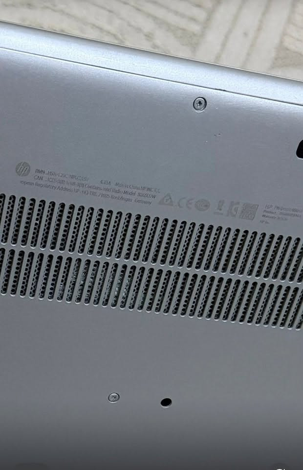 لابتوب hp
معالج core i7 8850H

رام 8GB

الذاكرة 1250GB

كرت الشاشة داخلي Intel(R) UHD Graphics 630

اي استفسار ‭***********‬
