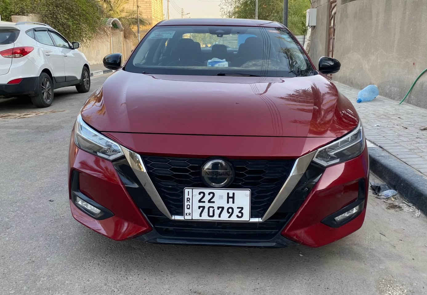 للبيع نيسان سنترا 2020 SR فول مواصفات
موقع السيارة البصرة 
السيارة كلين فقط بارد بالجاملق الخلفي   
المواصفات:
فول مواصفات SR 
كاميرا خلفية
رادار أمامي
حساسات أمامية وخلفية
تحكم ستيرن
مثبت سرعة
مثبت مسار
شاشة وسطية كبيرة
سنسرات، بصمة تشغيل
مرايات كهربائية قابلة للطي
نظام تحكم بالجر (Traction Control)
إضاءة LED
نظام ECO لتقليل استهلاك الوقود
نظام سبورت 
نظام صوت ممتاز
رقم أربيل 
السعر: 133
للتواصل: ***********
