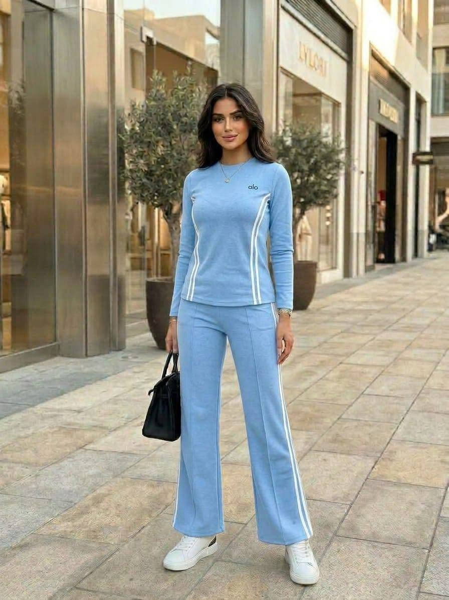 تراك نسائي • مقاس XL-XXL • جودة عالية