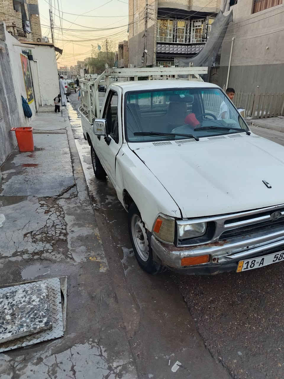 سلام عليكم بيكم تيوته مديل89 سياره مصبوغه عام عميه مو باور كير عادي رقمه بابل نكليزي سياره بسمي مشروع وطني تحويل ثاني يوم مكانه بغداد مدينة الصدر سعر 39 بيه مجال شي قليل تفاصيل تصل وتدلل ***********
